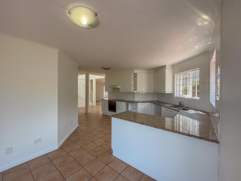 To Let 3 Bedroom Property for Rent in Hout Bay Western Cape